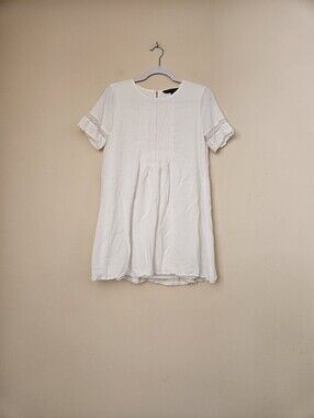 French Connection White Pintuck Front Blouse, Size 6